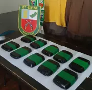 Dupla é presa com mais de 10 kg de oxi escondidos em embarcação no Amazonas