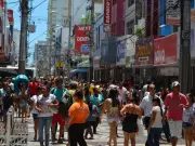 Feriado de Tiradentes altera funcionamento de serviços e comércio em Aracaju
