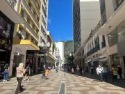 Feriado do Dia do Trabalhador altera serviços em Juiz de Fora; veja horários