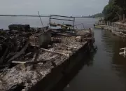 Flutuante é destruído por incêndio de R$ 3 milhões em Boa Vista