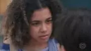 Gerluce readmite Viviane na farmácia: confira o resumo de 'Três Graças' deste sábado