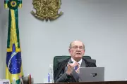 Gilmar Mendes critica CPI e acusa senador de esquecer 'colegas milicianos'