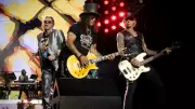 Guns N' Roses realiza show histórico em Salvador com Raimundos e esquema especial de transporte