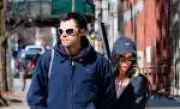 Harry Styles e Zoë Kravitz estão noivos, diz site; casal mantém discrição