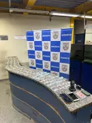 Homem preso e adolescente apreendido por tráfico de drogas em Barra Mansa