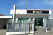 Homem é preso por agredir companheira com puxões de cabelo no domingo de Páscoa