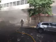 Incêndio atinge restaurante em Botafogo, Rio de Janeiro, na manhã desta segunda-feira