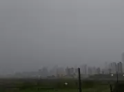 Inmet emite alertas vermelho e laranja para chuvas intensas na Paraíba