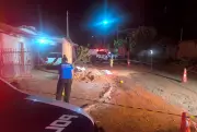 Invasão termina em morte após suspeito avançar com facão contra policial em MS