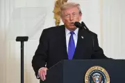 Irã rebate Trump e acusa EUA de ignorar seu poder militar e planejar crimes de guerra