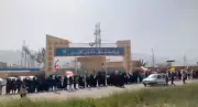 Iranianos formam corrente humana em torno de usina termoelétrica em resposta a ameaças dos EUA