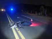 Jovem de 18 anos morre após cair de moto e ser atropelado por carro na BR-458 em Ipaba