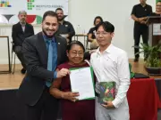 Jovem indígena Huni Kuĩ conquista vaga de professor de inglês no Ifac após trajetória de superação
