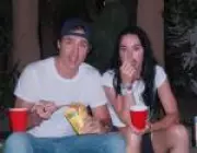 Katy Perry e Justin Trudeau vivem noite descontraída no Coachella como 'gente comum'