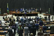 Líder do PT diz que base do governo vai recorrer ao STF contra PL da Dosimetria