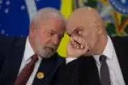 Lula alerta Alexandre de Moraes sobre escândalo do Banco Master e biografia histórica