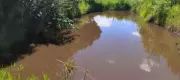 Menino de dois anos morre afogado em lagoa nos fundos de casa em Buenópolis