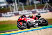 Mila Moto patrocina equipe Honda LCR e marca presença no Moto GP em Goiânia