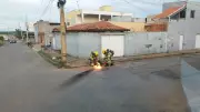 Morador provoca incêndio em botijão de gás ao usar isqueiro para verificar vazamento em MG