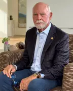 Morre John Craig Venter, pioneiro do sequenciamento do genoma humano