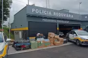 Mulher é presa por transportar quase 16 mil itens ilegais em bagagem de ônibus em Presidente Venceslau