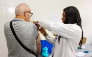 Petrópolis intensifica vacinação contra gripe após aumento de 56 casos de SRAG em março