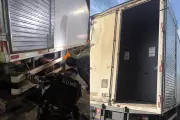 PM invade caminhão pelo assoalho e apreende cofre com 40 mil cigarros eletrônicos no PR