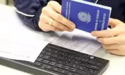 Programa Caça Talentos abre vagas para comércio em Santos no litoral de SP