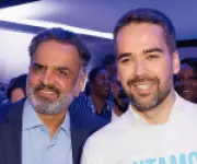 PSDB planeja reconfiguração no RS após saída de Eduardo Leite, afirma Aécio Neves