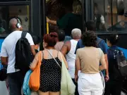 Rio de Janeiro cria protocolos e multas para combater assédio contra mulheres no transporte