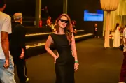 Rio Fashion Week estreia no Porto Maravilha com desfiles e celebridades