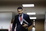 Senador Weverton anuncia relatório favorável a Jorge Messias para o STF em abril