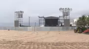 Show de Shakira em Copacabana: área de montagem é isolada com cercado metálico