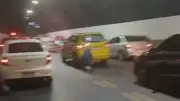Tiroteio em perseguição policial fecha túnel Rebouças no Rio de Janeiro
