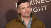 Tom Welling troca Hollywood por vida em rancho na Califórnia