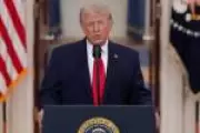 Trump anuncia fim do enriquecimento de urânio no Irã e impõe tarifa de 50% sobre venda de armas