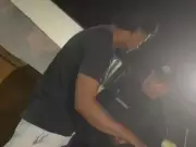 Vídeo flagra abordagem exaltada de PM a entregador durante blitz no Acre
