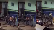 Vídeo flagra violência policial: PMs agridem homem rendido após baile no Jabaquara, SP
