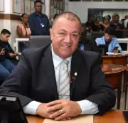 Vereador Maninho do Cabuçu é baleado nas costas em Nova Iguaçu