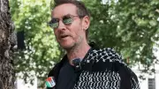 Vocalista do Massive Attack é preso em protesto pró-Palestina em Londres