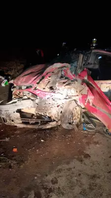 Acidente entre três carros mata um e fere outros na MG-429 em Lagoa da Prata