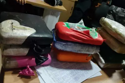 Apreensão de 11,6 kg de drogas em barco no rio Amazonas, no Pará