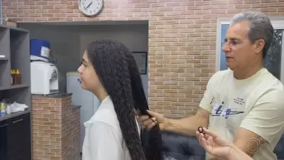 Após 6 anos com cabelo inspirado em Michael Jackson, menino de 12 anos doa 40 cm para pacientes com câncer