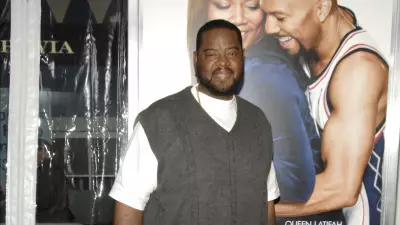 Ator Grizz Chapman, de '30 Rock', morre aos 52 anos