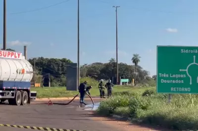 Avenida de Campo Grande interditada após tombamento de caminhão-tanque com etanol