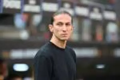Brasil é o sexto país que mais demite técnicos de futebol, aponta relatório
