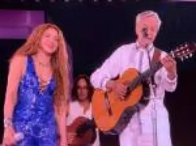 Caetano Veloso tem voz 'apagada' em participação com Shakira em Copacabana