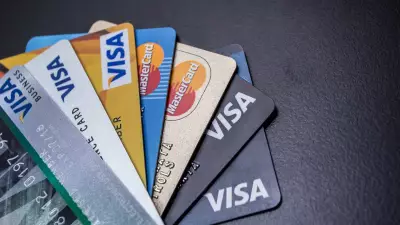 Como usar cartão de crédito sem se endividar: dicas essenciais