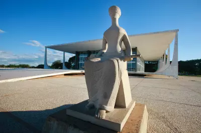 Congresso derruba veto de Lula e defesa de Débora Rodrigues pede revisão de pena ao STF
