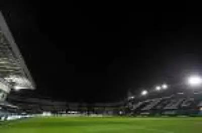 Coritiba x Bahia no Brasileirão: onde assistir, horário e escalações